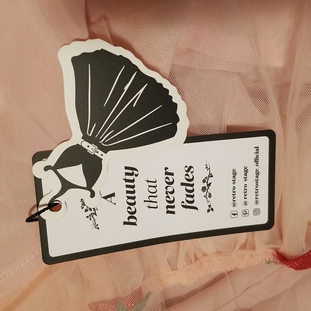 Charming Tulle Dress W/Glitter Strawberries By Retro Stage Size Large (8) NWT - Picture 9 of 16